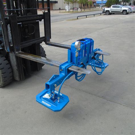 vacuum lift attachment for forklift